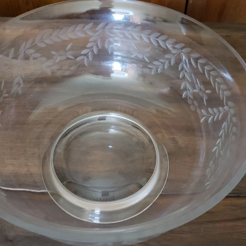 Vintage Botanical Etched Glass Serving Salad Bowl
